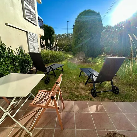 Amb Piscina I Aparcament - Baixos Amb Jardinet Apartment