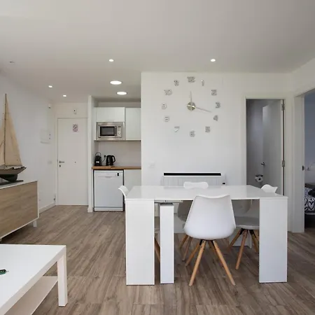 아파트 Amb Piscina I Aparcament - Baixos Amb Jardinet 칼레냐 데 팔라푸르헬