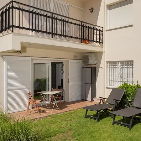 Amb Piscina I Aparcament - Baixos Amb Jardinet Apartment